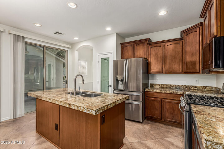 Property Photo: 18857 E Swan Drive AZ 85142