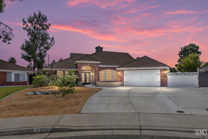 10503 Trophy Court  Bakersfield CA 93312 photo