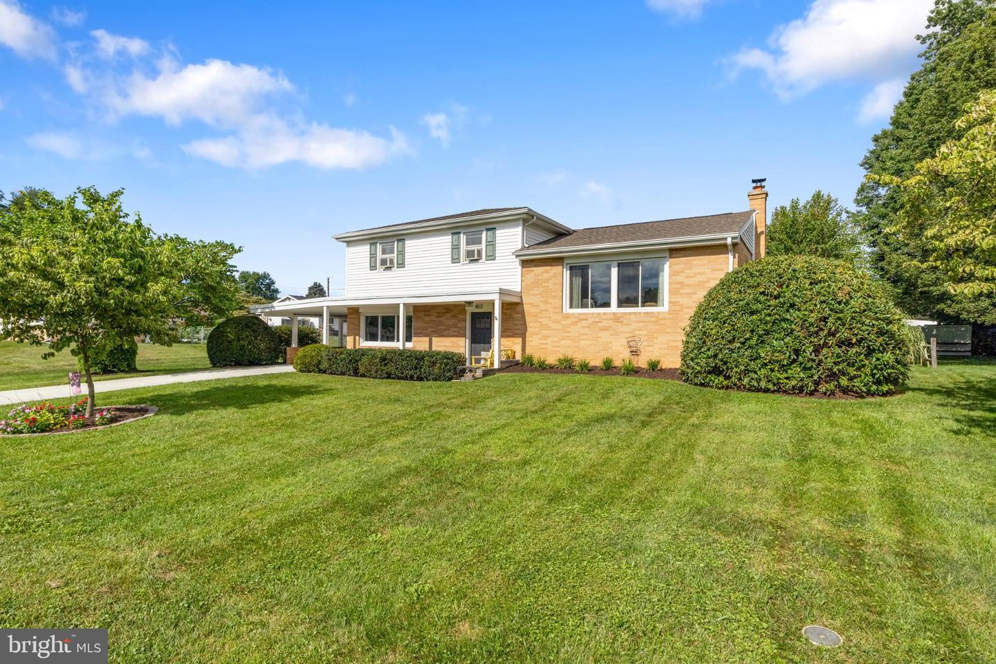 Property Photo:  403 Allegheny  PA 17055 