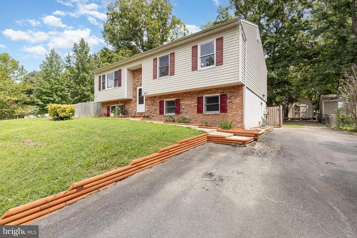 Property Photo: 220 Durham Drive VA 22407