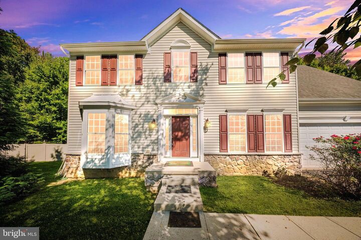 Property Photo:  406 Arnold Drive  NJ 08518 