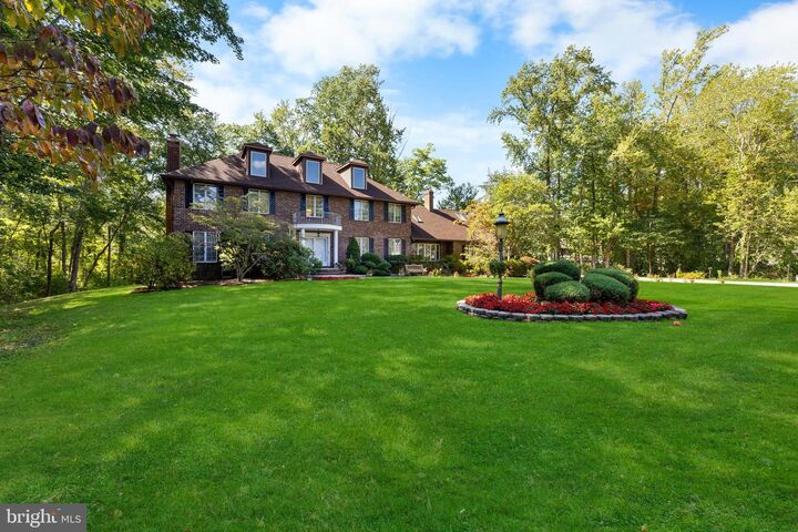7 Hidden Springs Lane  East Windsor NJ 08520 photo