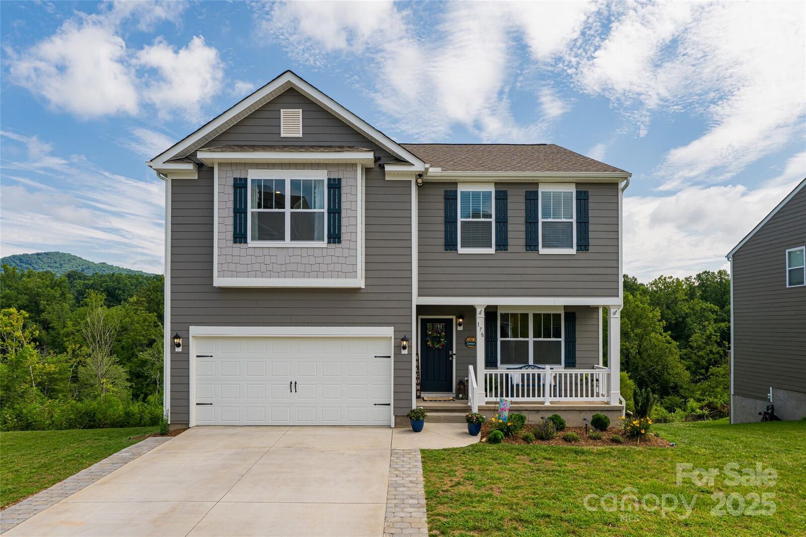 Property Photo: 178 Marathon Lane NC 28715