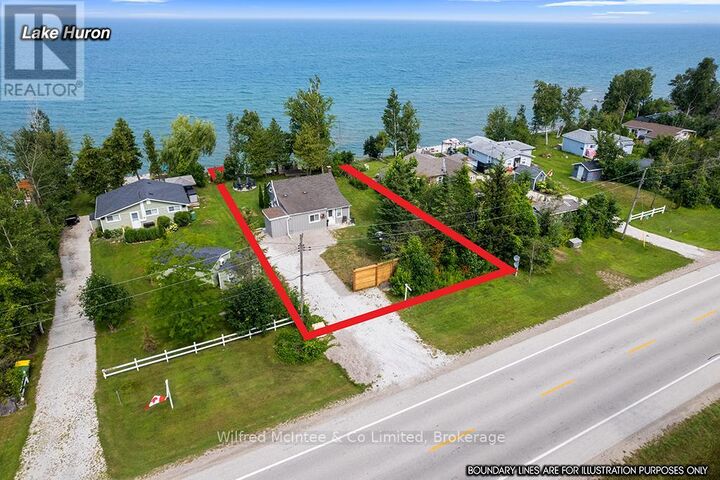 Property Photo: 489 Bruce Road 13 ON N0H 2L0