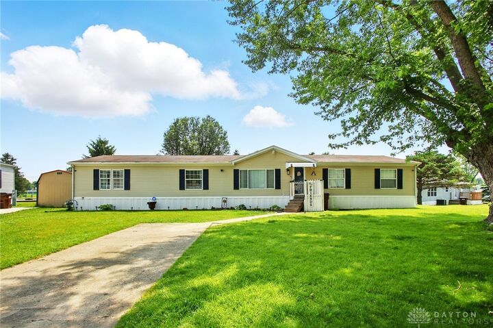 Property Photo: 4100 Troy Road 12 OH 45502
