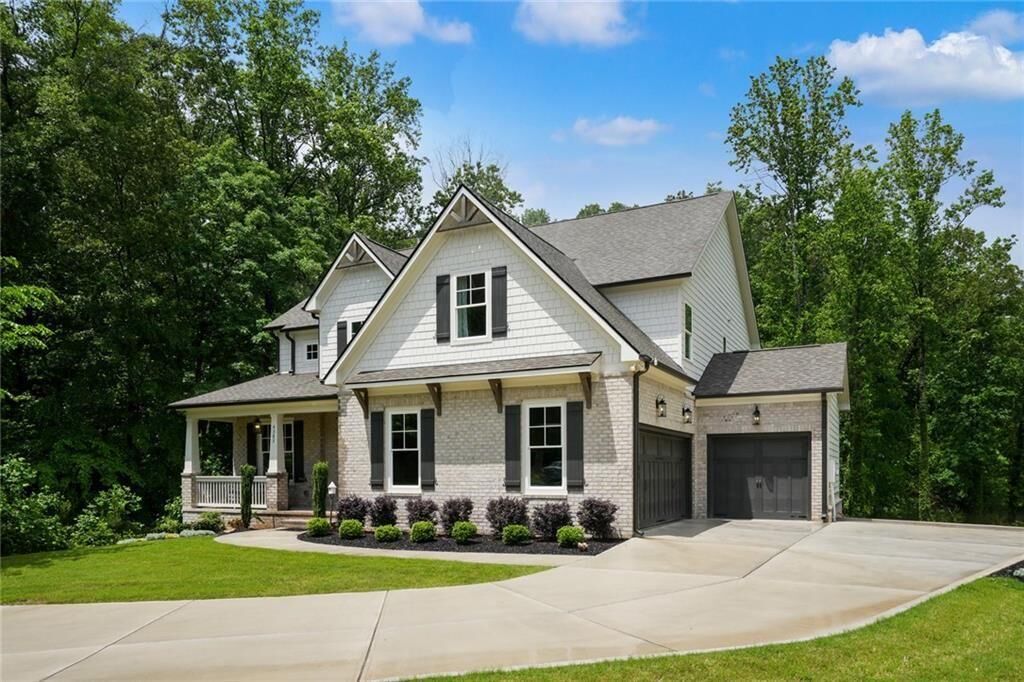 Property Photo: 4383 Capstone Court NE GA 30075