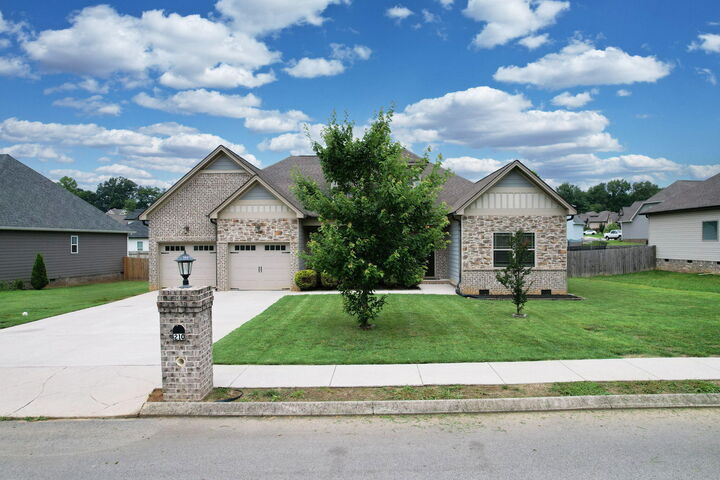 Property Photo:  210 Winding Glen Drive NW  TN 37312 