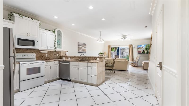 Property Photo:  512 S Ocean Blvd 512  FL 33062 