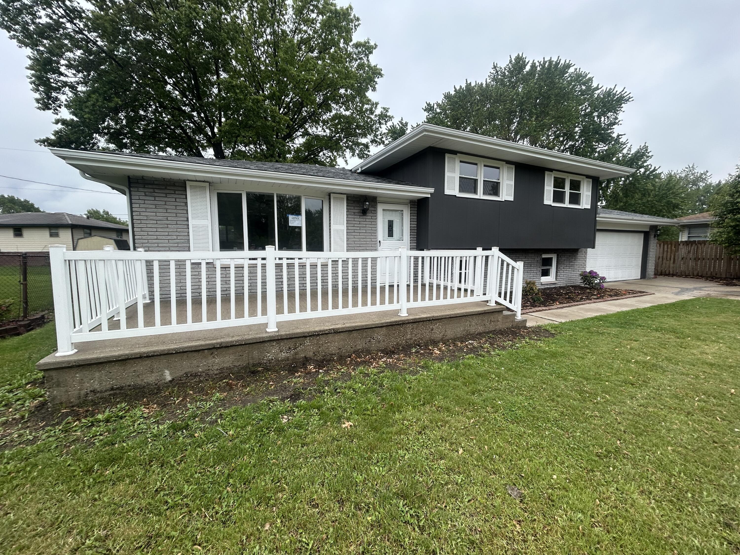 Property Photo:  5359 Redwood Avenue  IN 46368 