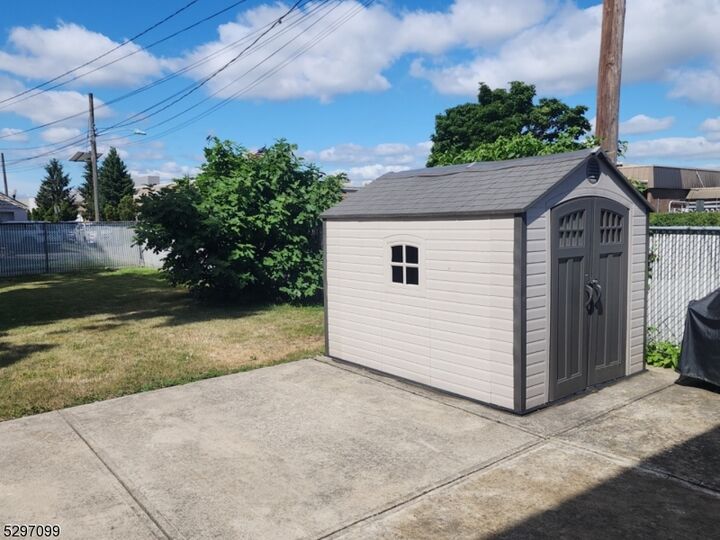 Property Photo:  40 Liberty St  NJ 07644 