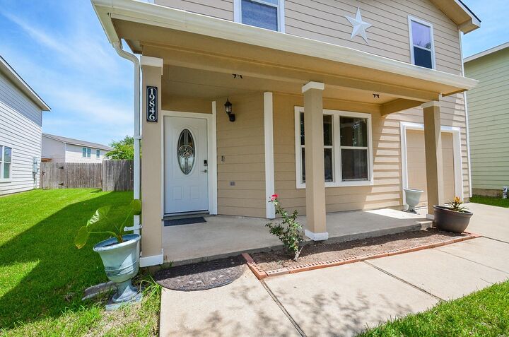 Property Photo: 19846 Stonecross Glen Lane TX 77433