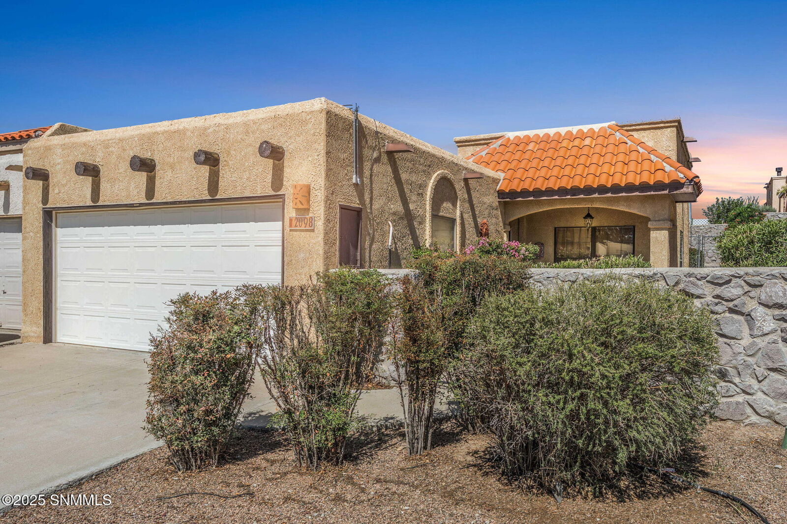 Property Photo:  2098 Pine Needle Way  NM 88012 
