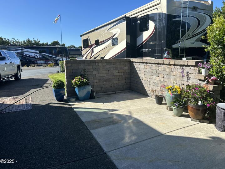 Property Photo:  6225 N Coast Hwy Lot 62  OR 97365 