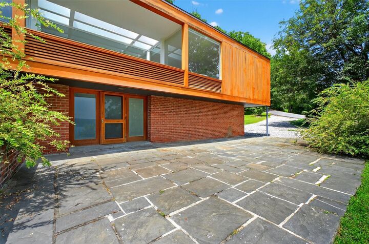 Property Photo: 624 River Road NY 12550