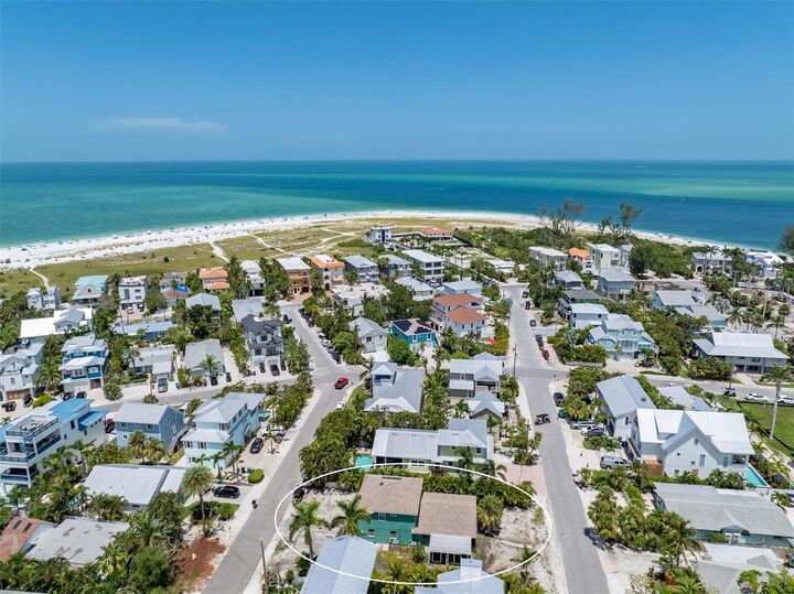 709 Gladiolus Street  Anna Maria FL 34216 photo