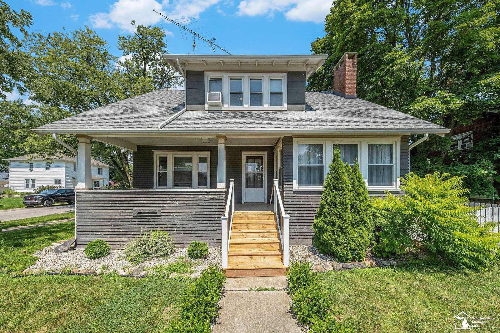 Property Photo:  174 College Avenue  MI 49229 