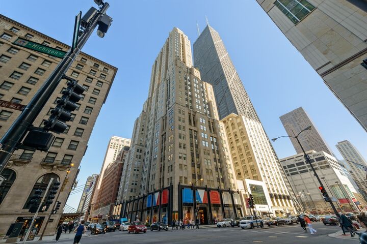 159 E Walton Place 22A  Chicago IL 60611 photo