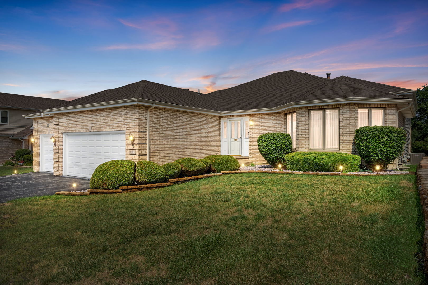 Property Photo:  23021 Eastbrook Drive  IL 60411 