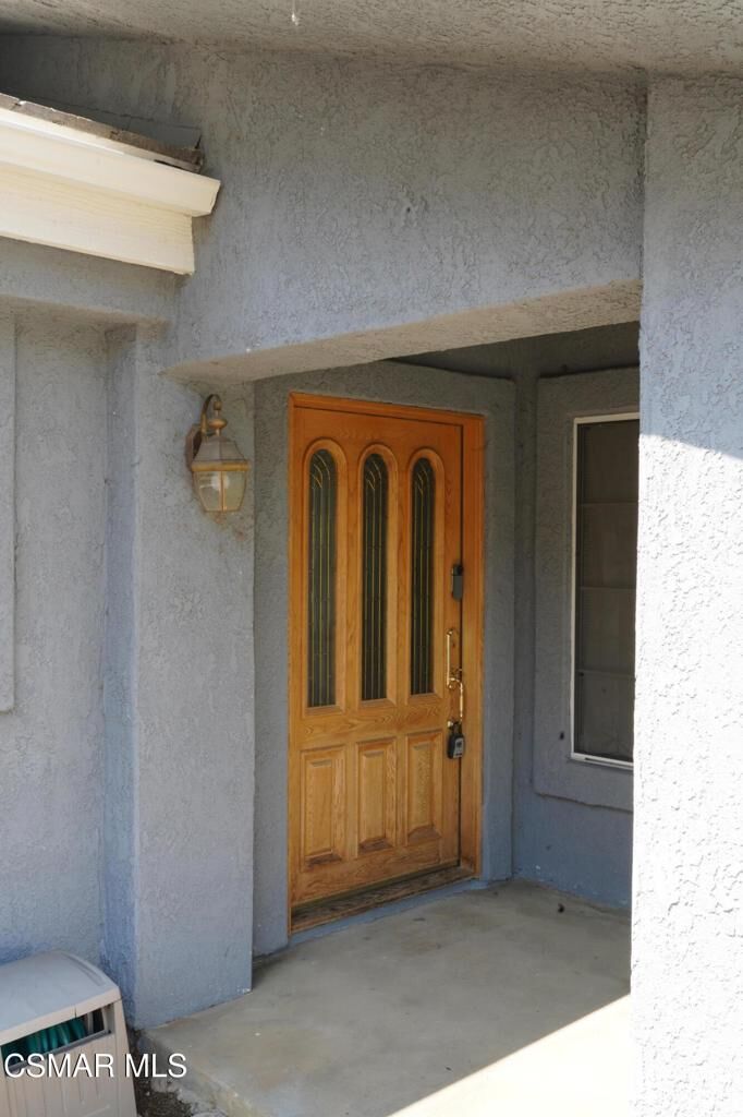 Property Photo:  438 Talbert Avenue  CA 93065 