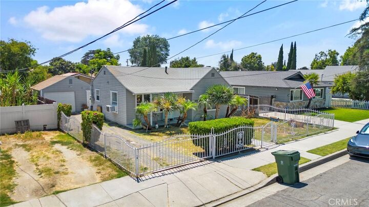 Property Photo:  12938 Helmer Drive  CA 90602