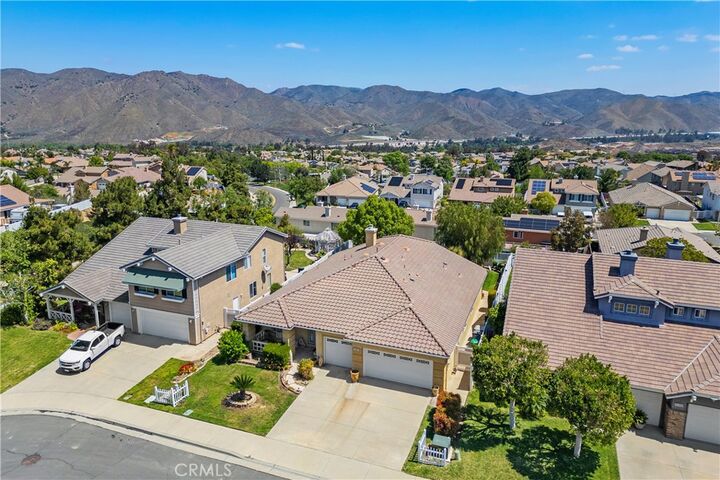 Property Photo:  27512 Hopi Springs Court  CA 92883 