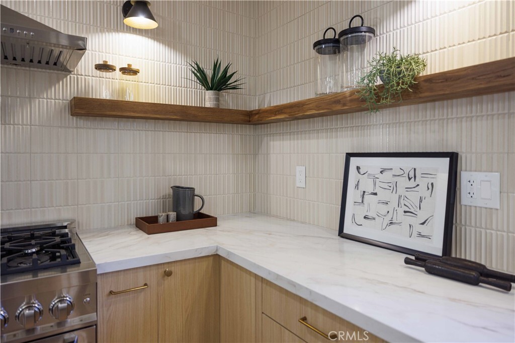 9792 La Arena Circle  Fountain Valley CA 92708 photo