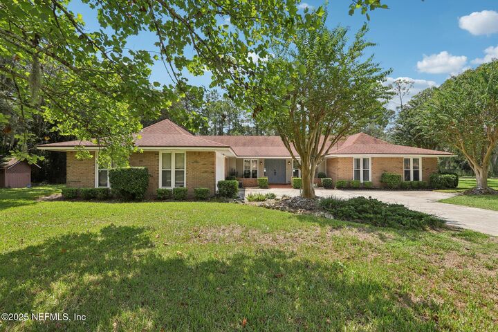 Property Photo: 12770 Hidden Circle N FL 32225