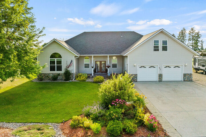 654 Pebble Drive  Kalispell MT 59901 photo
