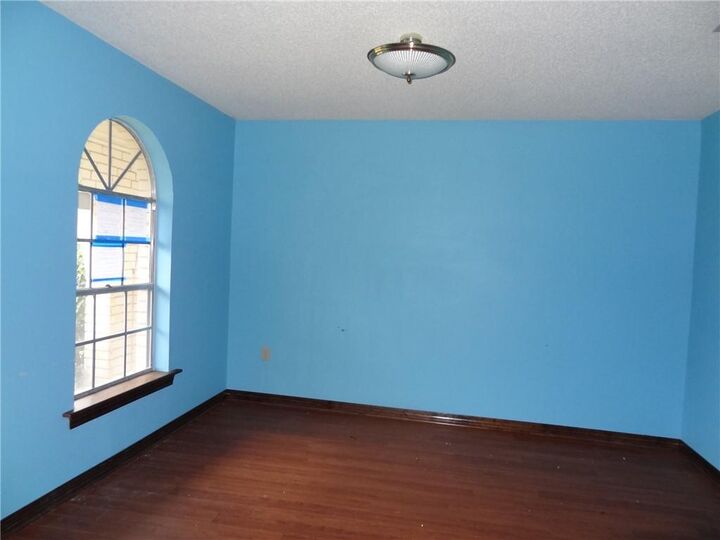 Property Photo: 80 Nassau Avenue LA 70065