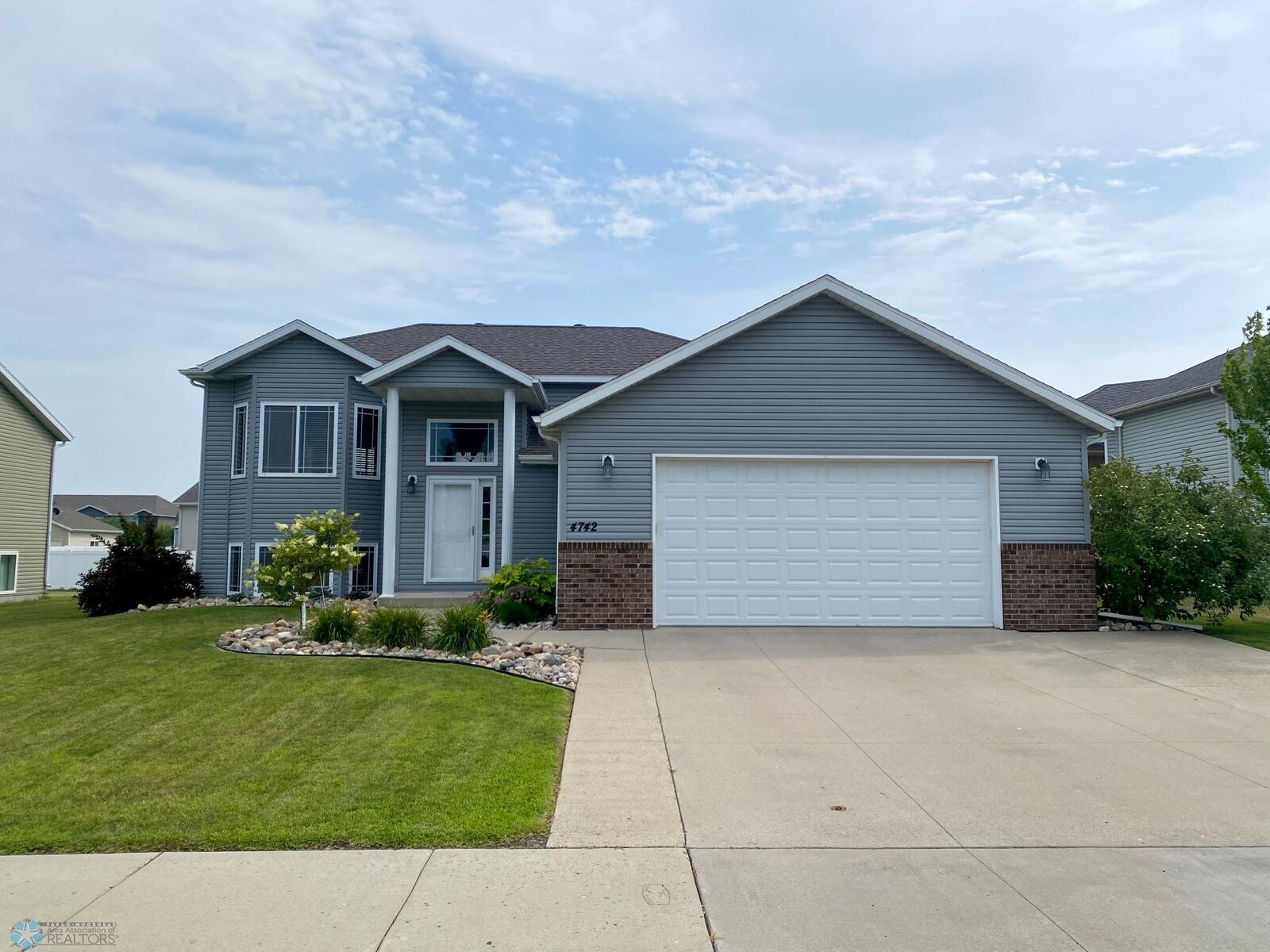 Property Photo: 4742 47th Avenue S ND 58104