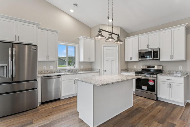 Property Photo:  4905 Evergreen Drive N  MN 55038 