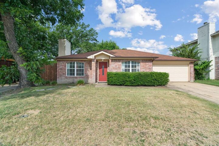 327 S Rogers Road  Irving TX 75060 photo