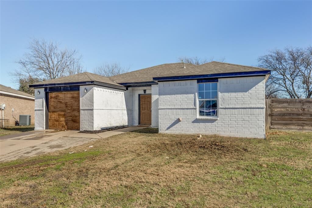 Property Photo:  3153 Ronay Drive  TX 76140 