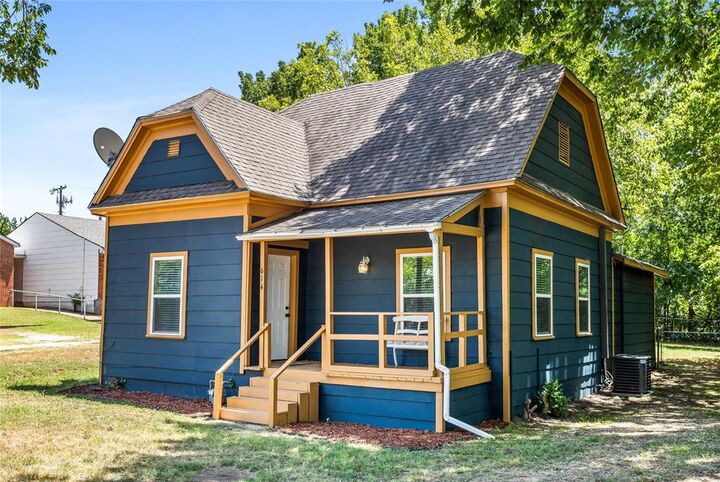 Property Photo:  614 Rice Street  TX 75020 