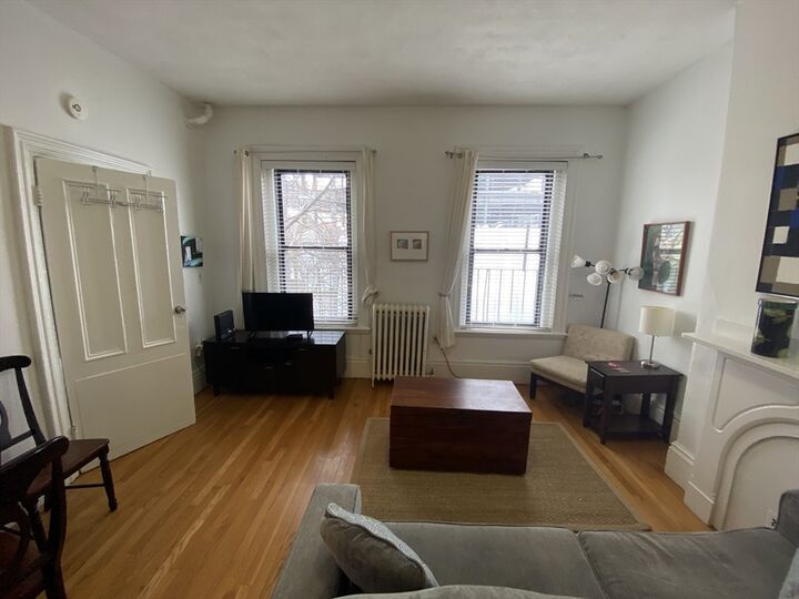 Property Photo: 670 Tremont 6 MA 02118