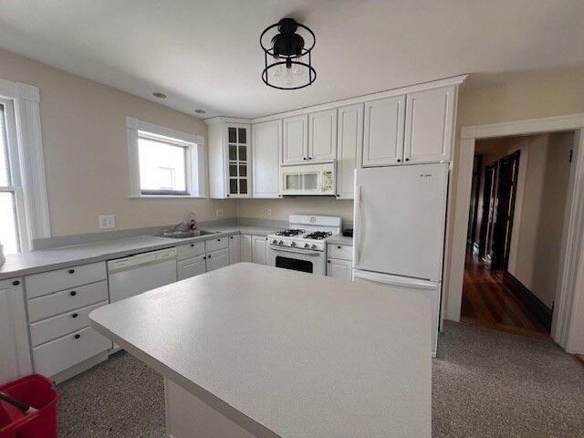 Property Photo:  15 Hull Street 2  MA 02478 