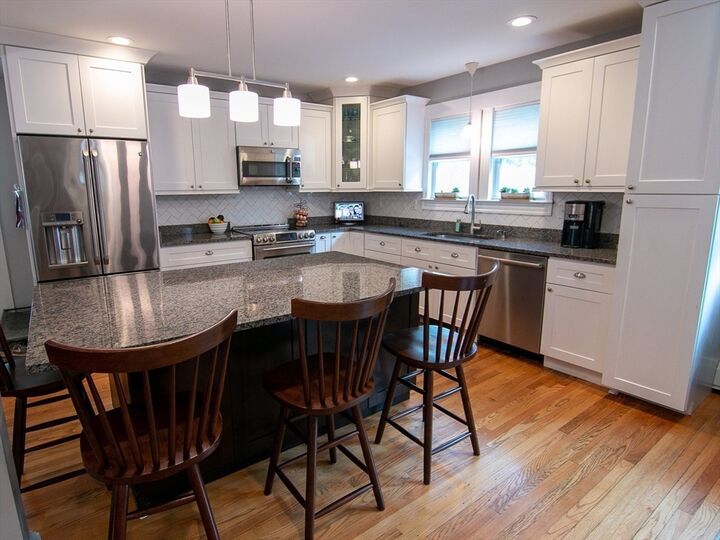 Property Photo:  10 Makepeace St  MA 01906 