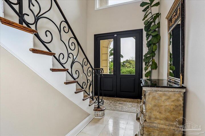 Property Photo:  2 Colley Cv Dr  FL 32561 