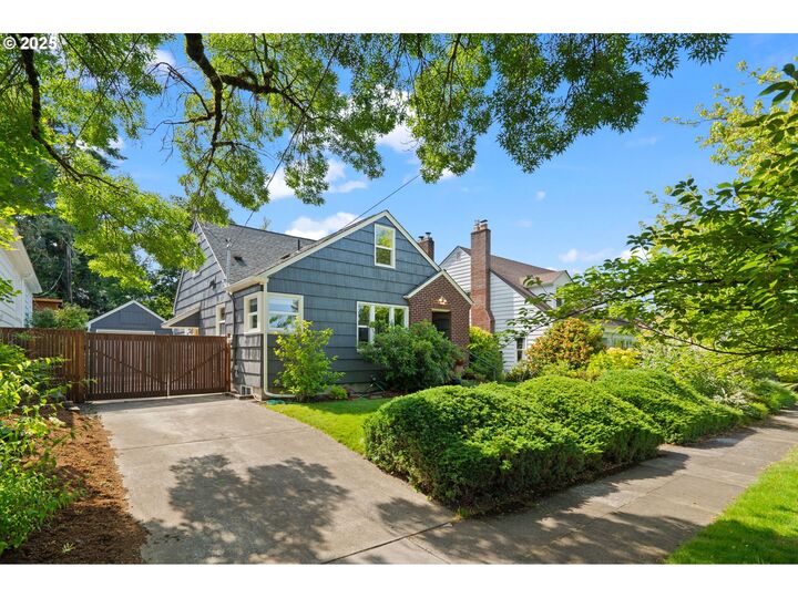 5925 NE 24th Ave  Portland OR 97211 photo