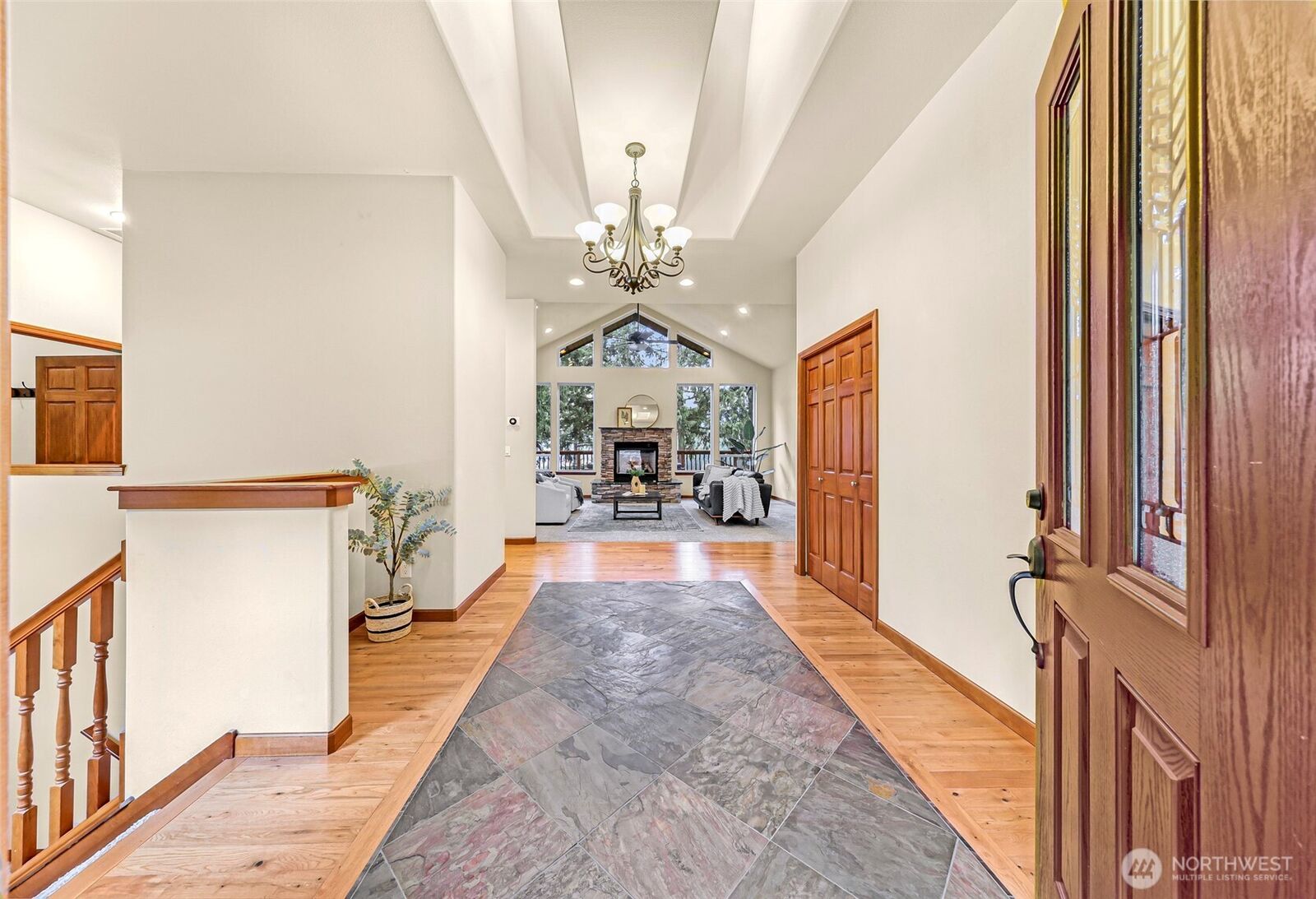 Property Photo:  8  Southern Court  WA 98229 