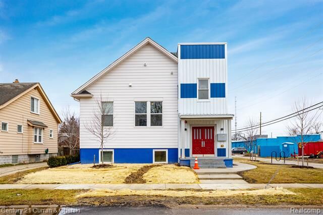 Property Photo: 549 E Marshall Street 2 MI 48220