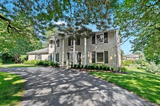 19250 Meadowbrook Road  Northville MI 48167 photo