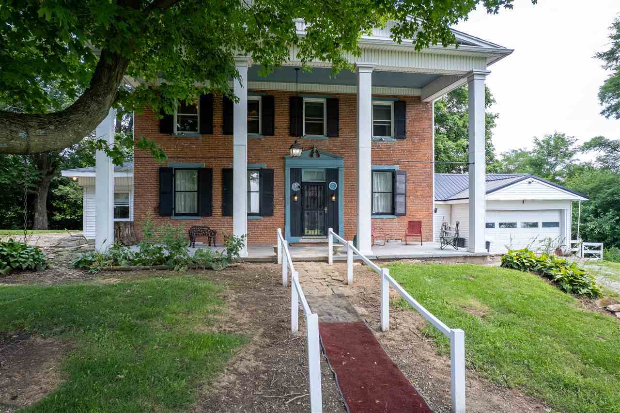 Property Photo:  303 E Farlow Road  IN 47374 