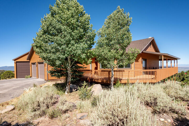 Property Photo: 791 E High Cedar Highlands Dr UT 84720
