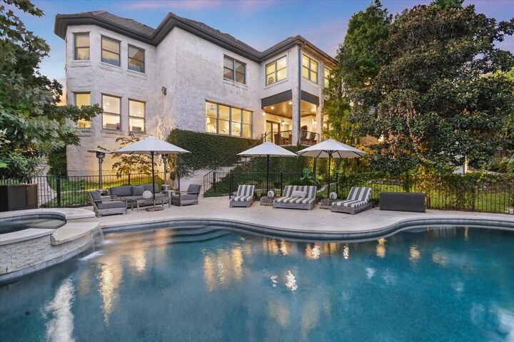 2201 Far Gallant Drive  Austin TX 78746 photo