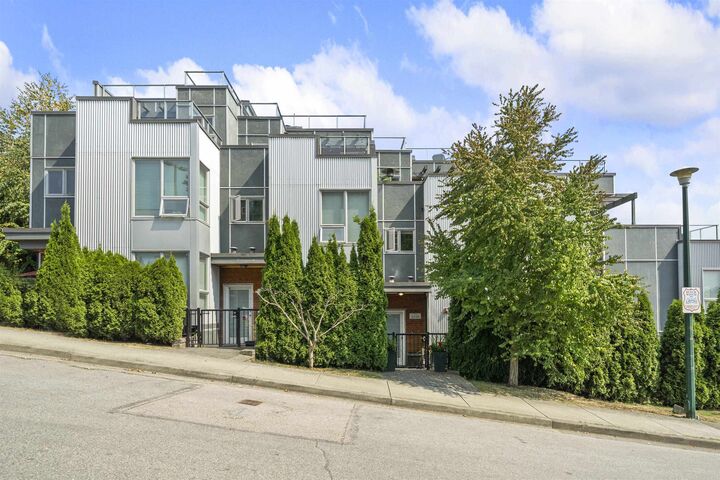 Property Photo:  8438 Gladstone Street  BC V5P 0B2 