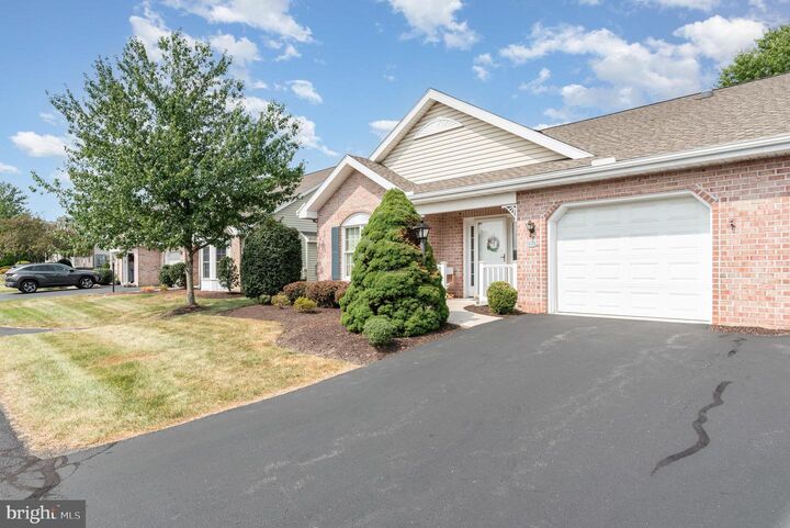 Property Photo: 27 Blue Mountain Vista PA 17050