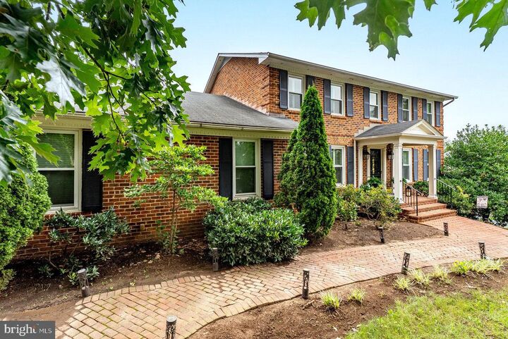 Property Photo: 532 Mountain View Drive VA 22801