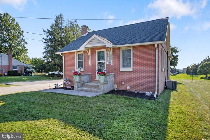 Property Photo:  2187 Grandview Road  PA 17331 