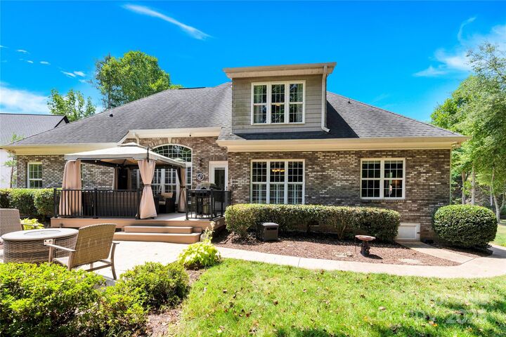 Property Photo:  267 Spring Run Drive  NC 28117 